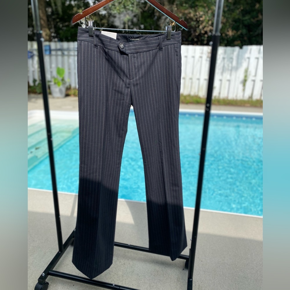 New with Tags Classic Banana Republic Factory Striped Trousers, Size 6